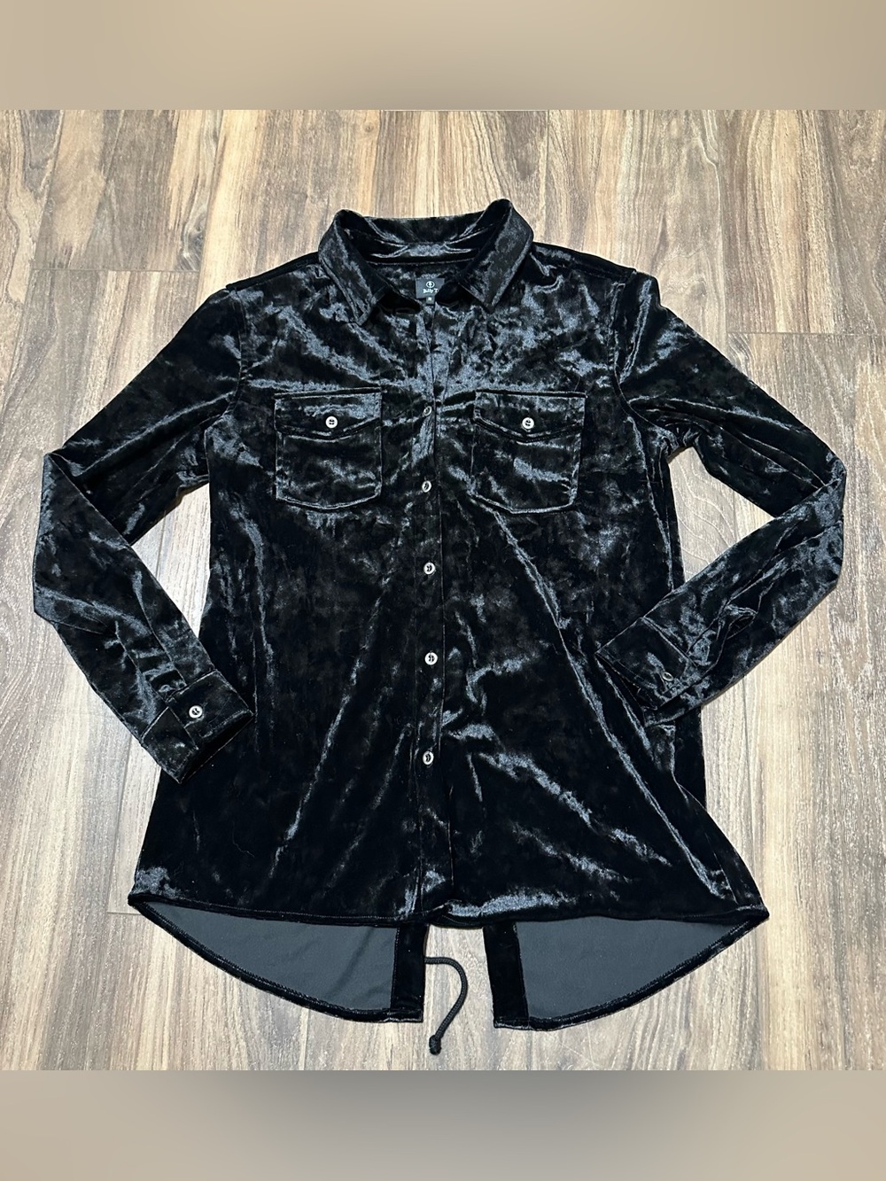 Billy T Women’s Black Velvet Long Sleeve Lace Up Back Tunic Top Goth Button Up S